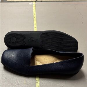 Trotters Midnight Blue ( navy )Leather Slip-Ons